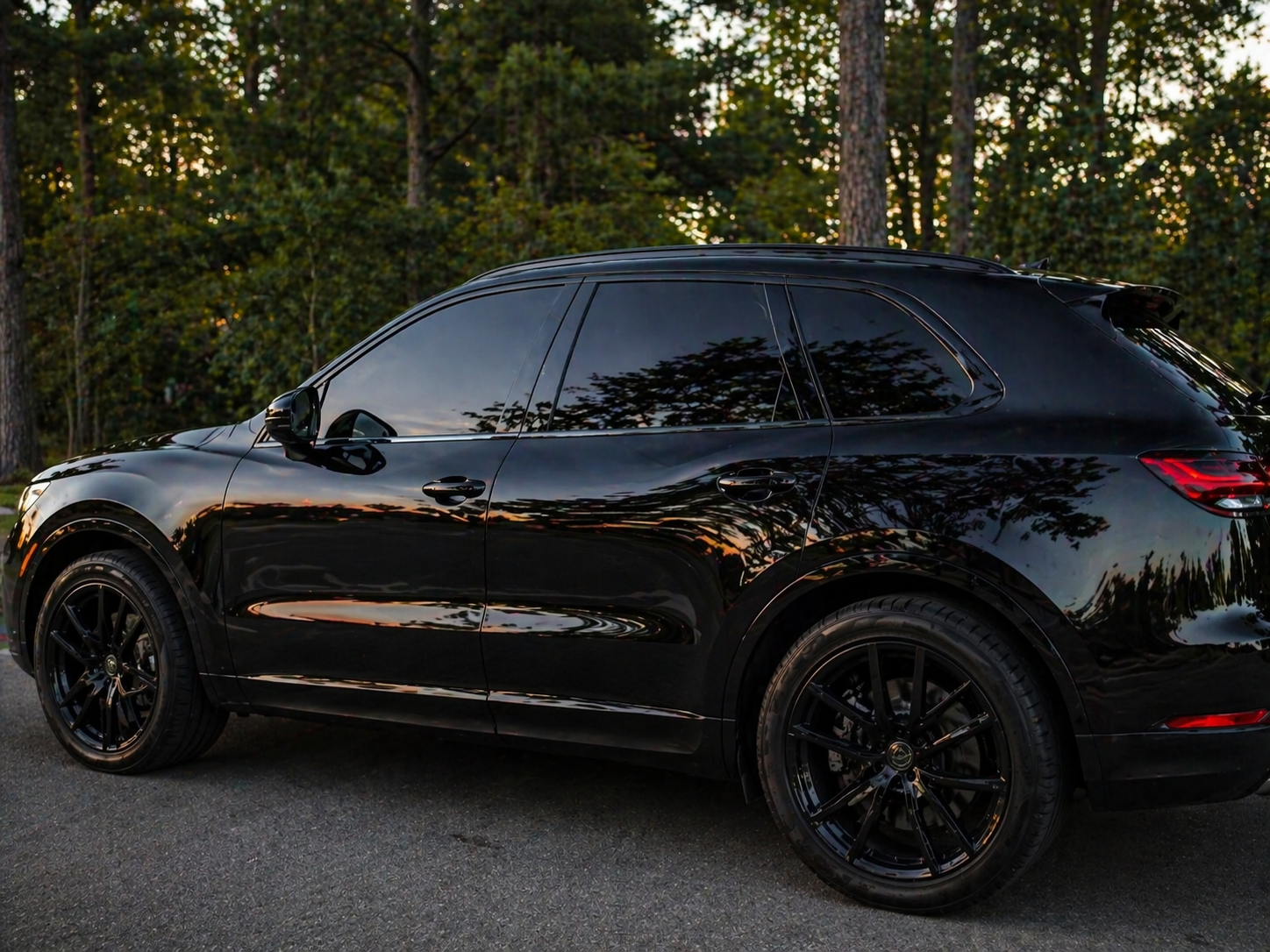 Kaca Film Mobil SUV Semarang