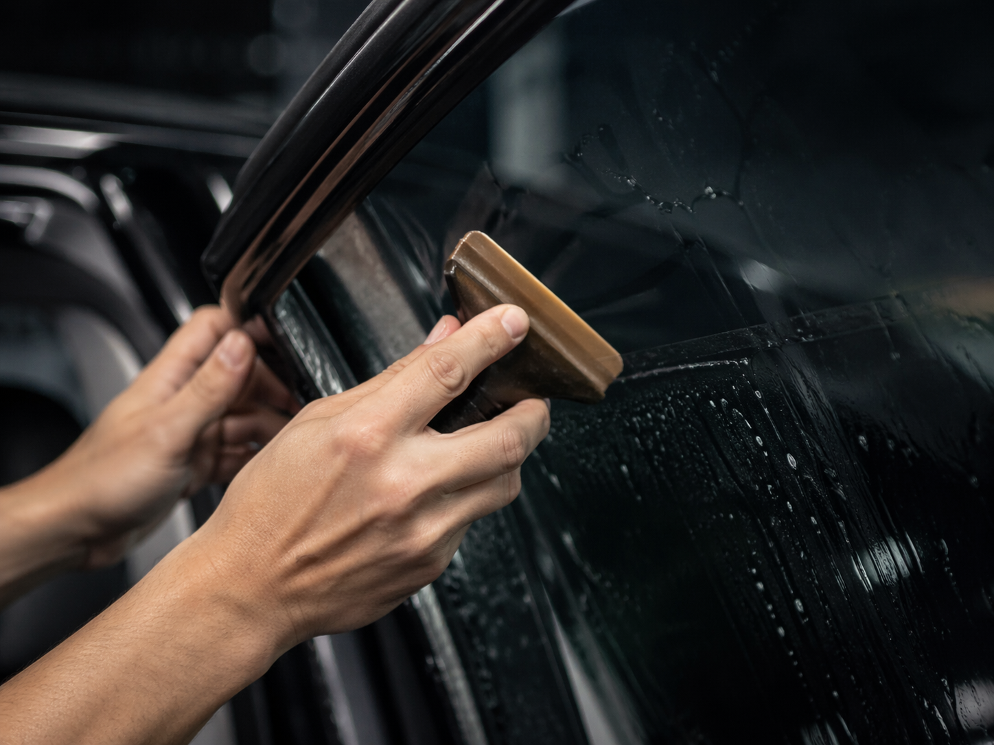 Detail Pemasangan Kaca Film Semarang